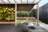 https://images.listonce.com.au/custom/160x/listings/210-broadway-elwood-vic-3184/966/01794966_img_10.jpg?vAAkhFgWK4Y