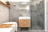 https://images.listonce.com.au/custom/160x/listings/210-broadway-elwood-vic-3184/966/01794966_img_15.jpg?7kZESrOmUlo