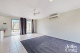 https://images.listonce.com.au/custom/160x/listings/210-denver-street-bentleigh-east-vic-3165/230/01627230_img_01.jpg?mGamMrnWLdk