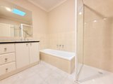 https://images.listonce.com.au/custom/160x/listings/210-hodgson-street-templestowe-lower-vic-3107/204/01740204_img_08.jpg?pSvARV1j5Fs