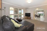 https://images.listonce.com.au/custom/160x/listings/210-kline-street-eureka-vic-3350/748/01951748_img_03.jpg?OQwsIATI8bU