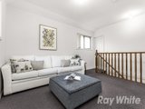 https://images.listonce.com.au/custom/160x/listings/210-leonard-street-ashwood-vic-3147/130/01659130_img_05.jpg?h8J-ozZOToI