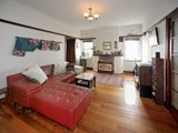 https://images.listonce.com.au/custom/160x/listings/210-may-street-elwood-vic-3184/170/01794170_img_03.jpg?Cpc_BxKuBQI
