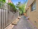 https://images.listonce.com.au/custom/160x/listings/210-middlefield-drive-blackburn-north-vic-3130/408/01743408_img_09.jpg?nP4ns1iZtSI