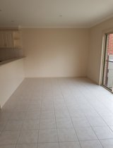 https://images.listonce.com.au/custom/160x/listings/210-molesworth-drive-highton-vic-3216/000/01719000_img_04.jpg?XAmKgAwwlJ4