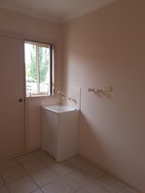 https://images.listonce.com.au/custom/160x/listings/210-molesworth-drive-highton-vic-3216/000/01719000_img_08.jpg?u6o5kkgWxBw