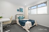 https://images.listonce.com.au/custom/160x/listings/210-morocco-court-glen-waverley-vic-3150/534/01812534_img_10.jpg?axCKTQKQO1w