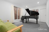 https://images.listonce.com.au/custom/160x/listings/210-morocco-court-glen-waverley-vic-3150/534/01812534_img_11.jpg?A_90SqIVDZw