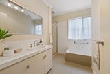 https://images.listonce.com.au/custom/160x/listings/210-northcote-avenue-balwyn-vic-3103/430/01748430_img_06.jpg?7b6iq8jRzyQ