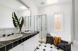 https://images.listonce.com.au/custom/160x/listings/210-williams-road-toorak-vic-3142/944/01676944_img_11.jpg?waWB5oRRDY4