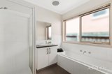 https://images.listonce.com.au/custom/160x/listings/2100-diamond-creek-road-greensborough-vic-3088/265/01986265_img_12.jpg?OuKBVW9aCwU