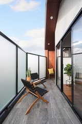 https://images.listonce.com.au/custom/160x/listings/2101-victoria-road-northcote-vic-3070/560/00654560_img_04.jpg?7IZA_6CQA6E