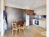 https://images.listonce.com.au/custom/160x/listings/210108-altona-street-kensington-vic-3031/458/01623458_img_04.jpg?BXkvYggPIdg