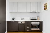 https://images.listonce.com.au/custom/160x/listings/210122-ormond-road-elwood-vic-3184/863/01927863_img_09.jpg?sk4DY-5jHP8