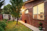 https://images.listonce.com.au/custom/160x/listings/2102-harborne-street-macleod-vic-3085/102/01913102_img_20.jpg?qrylCGZmPM0