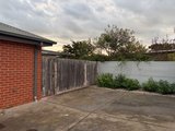 https://images.listonce.com.au/custom/160x/listings/2102-main-road-riddells-creek-vic-3431/463/01910463_img_11.jpg?nFBernKft90