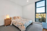 https://images.listonce.com.au/custom/160x/listings/2103-olive-york-way-brunswick-west-vic-3055/268/01701268_img_06.jpg?hVNibvLqGx0