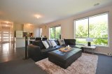 https://images.listonce.com.au/custom/160x/listings/2104-cooke-street-redan-vic-3350/043/01576043_img_07.jpg?UCoM1Po_MU4