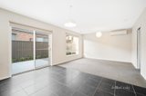 https://images.listonce.com.au/custom/160x/listings/2104-cooke-street-redan-vic-3350/961/01723961_img_04.jpg?Mi9kjQ1ZQhI