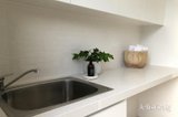 https://images.listonce.com.au/custom/160x/listings/2104-elsie-grove-chelsea-vic-3196/599/01982599_img_08.jpg?CxBCHSBmbGs