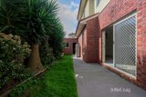 https://images.listonce.com.au/custom/160x/listings/2107-pearson-street-brunswick-west-vic-3055/096/01775096_img_07.jpg?8iAYhE3cJEQ