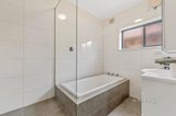 https://images.listonce.com.au/custom/160x/listings/210a-eddys-grove-bentleigh-vic-3204/068/01535068_img_08.jpg?OnBtPpAA8Mg