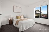 https://images.listonce.com.au/custom/160x/listings/211-baxter-street-eltham-vic-3095/646/01987646_img_13.jpg?_DeiDkEOPt0