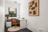 https://images.listonce.com.au/custom/160x/listings/211-baxter-street-eltham-vic-3095/646/01987646_img_15.jpg?X4JwfJasE9I