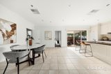 https://images.listonce.com.au/custom/160x/listings/211-curlew-court-doncaster-vic-3108/068/01984068_img_03.jpg?gxWS4H1O70w