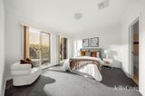 https://images.listonce.com.au/custom/160x/listings/211-curlew-court-doncaster-vic-3108/068/01984068_img_06.jpg?U6YcvlTVGqc