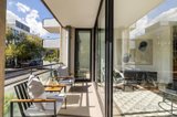 https://images.listonce.com.au/custom/160x/listings/211-domville-avenue-hawthorn-vic-3122/102/01681102_img_07.jpg?AND40MLtSGo