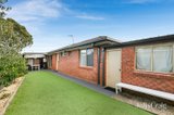 https://images.listonce.com.au/custom/160x/listings/211-elgata-close-meadow-heights-vic-3048/252/01889252_img_09.jpg?MPWIH4tH574