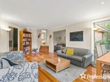 https://images.listonce.com.au/custom/160x/listings/211-gary-court-croydon-vic-3136/385/01526385_img_06.jpg?G-8qJNdZRQM