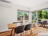 https://images.listonce.com.au/custom/160x/listings/211-glen-view-road-mount-evelyn-vic-3796/010/01525010_img_05.jpg?o3xiOyakzOk