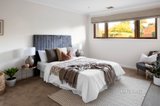 https://images.listonce.com.au/custom/160x/listings/211-green-street-ivanhoe-vic-3079/213/01176213_img_12.jpg?KZsyYxCqrL4