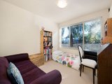https://images.listonce.com.au/custom/160x/listings/211-henry-street-hawthorn-vic-3122/384/01684384_img_08.jpg?yI9_VQuQqjs