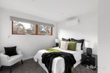 https://images.listonce.com.au/custom/160x/listings/211-marian-court-eltham-north-vic-3095/550/01922550_img_12.jpg?F7QusE60mnM