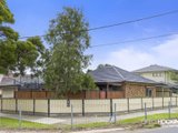 https://images.listonce.com.au/custom/160x/listings/211-mason-street-newport-vic-3015/441/01203441_img_01.jpg?bvo_TA0aDyc