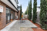 https://images.listonce.com.au/custom/160x/listings/211-mihil-street-preston-vic-3072/015/01820015_img_11.jpg?rxfZbLuy_SQ