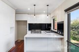 https://images.listonce.com.au/custom/160x/listings/211-nevin-parade-viewbank-vic-3084/676/01990676_img_03.jpg?4mElyBWINMo