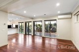 https://images.listonce.com.au/custom/160x/listings/211-nevin-parade-viewbank-vic-3084/676/01990676_img_04.jpg?nhsV24_ypHQ