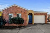 https://images.listonce.com.au/custom/160x/listings/211-plymouth-avenue-pascoe-vale-vic-3044/179/01421179_img_01.jpg?KGuRV7NFRJQ