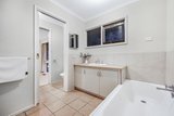 https://images.listonce.com.au/custom/160x/listings/211-regent-street-mount-waverley-vic-3149/914/01806914_img_04.jpg?j-PI372PxvU