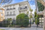 https://images.listonce.com.au/custom/160x/listings/211-rockley-road-south-yarra-vic-3141/985/01705985_img_09.jpg?4k3lvWGDf3E