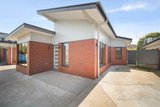 https://images.listonce.com.au/custom/160x/listings/211-walton-street-wendouree-vic-3355/217/01581217_img_03.jpg?8II2v83JSJI