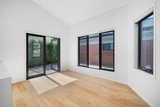 https://images.listonce.com.au/custom/160x/listings/211-walton-street-wendouree-vic-3355/408/01908408_img_03.jpg?jKzqr3D58Sc