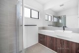 https://images.listonce.com.au/custom/160x/listings/211-walton-street-wendouree-vic-3355/408/01908408_img_07.jpg?D5b8GVZqb6o