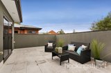 https://images.listonce.com.au/custom/160x/listings/211-winfield-road-balwyn-north-vic-3104/624/01684624_img_07.jpg?UsHxpOgeuac