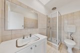 https://images.listonce.com.au/custom/160x/listings/2110-wellington-street-kew-vic-3101/233/01821233_img_05.jpg?eCW9MFCWQ4Y