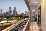 https://images.listonce.com.au/custom/160x/listings/21102-104-jolimont-road-east-melbourne-vic-3002/924/01937924_img_08.jpg?J1bhjucFWww
